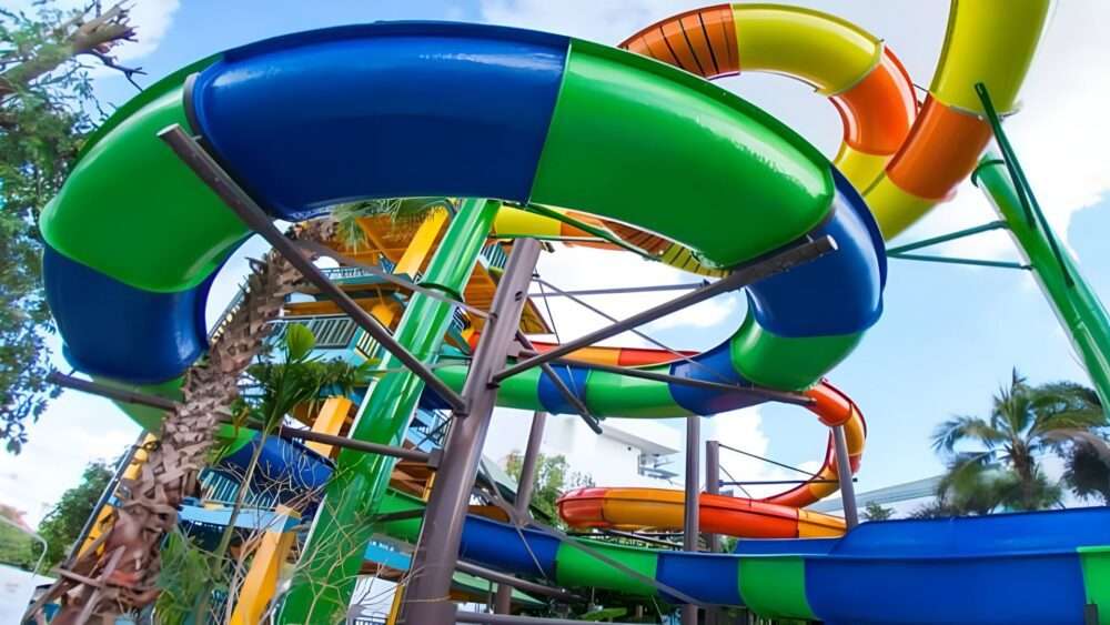 FANTASIA LAGOON